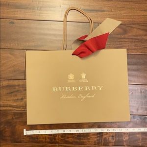Burberry Shopping Bag